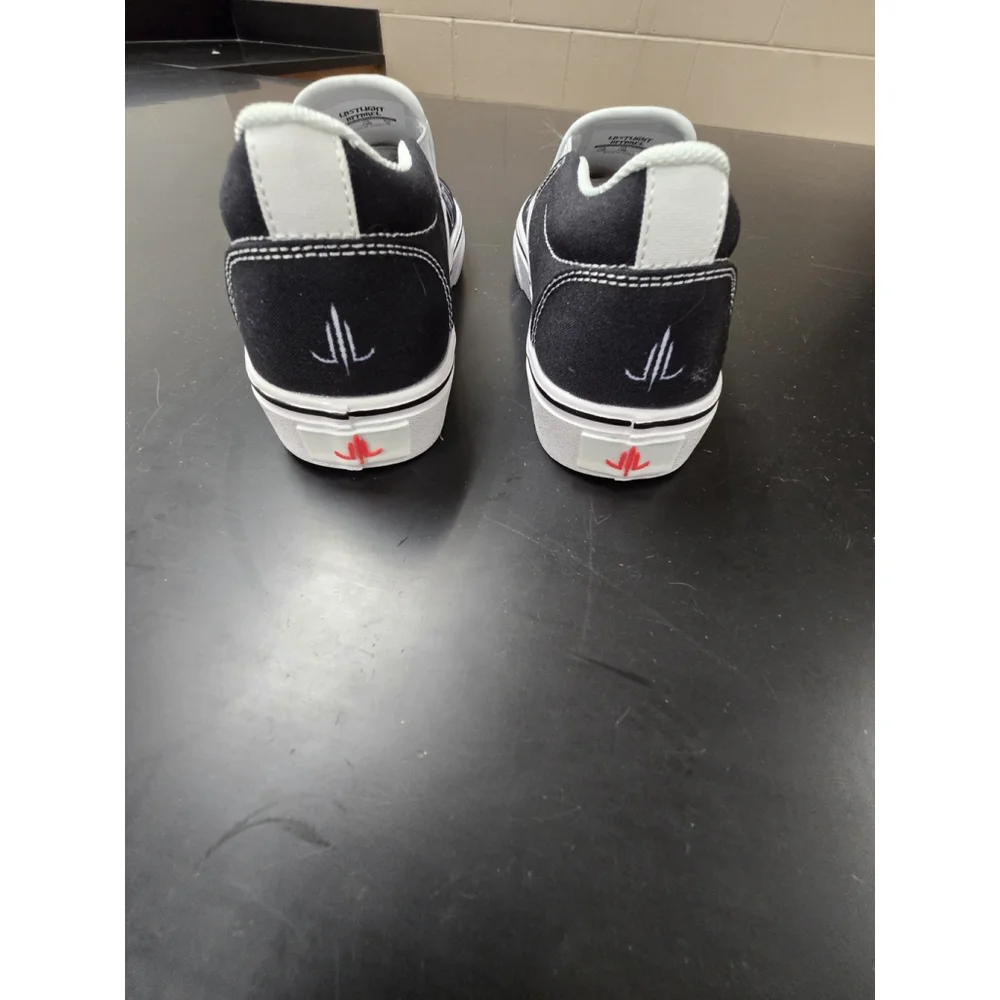 Last Light Apparel Traditional Panther Slip On Shoes. 5.5 Men's